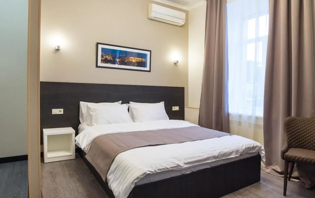 911 Apartments Khreshchatyk Kiev